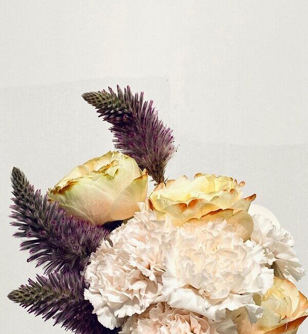 Création roses et œillets FLWR